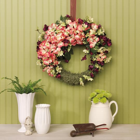FloraCraft® FloraFōM Extruded Wreath Green